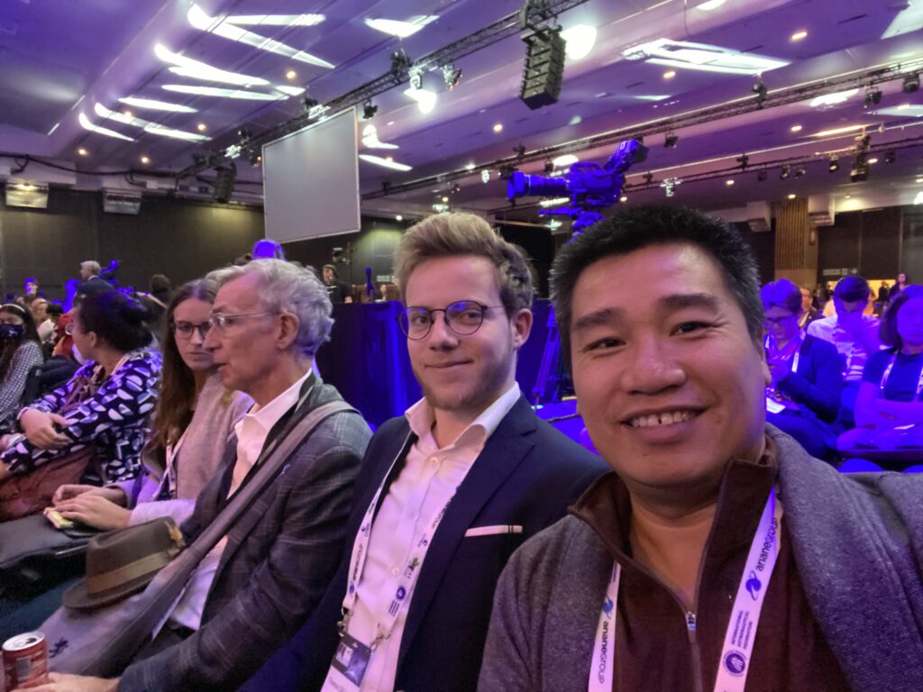 Sitting near The Science Guy at Closing Ceremony